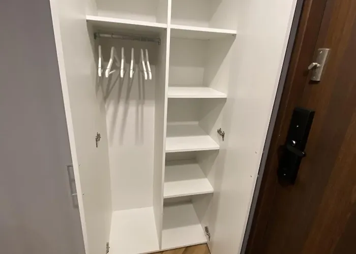 Rose Valley Dwa Zero * Szczytna